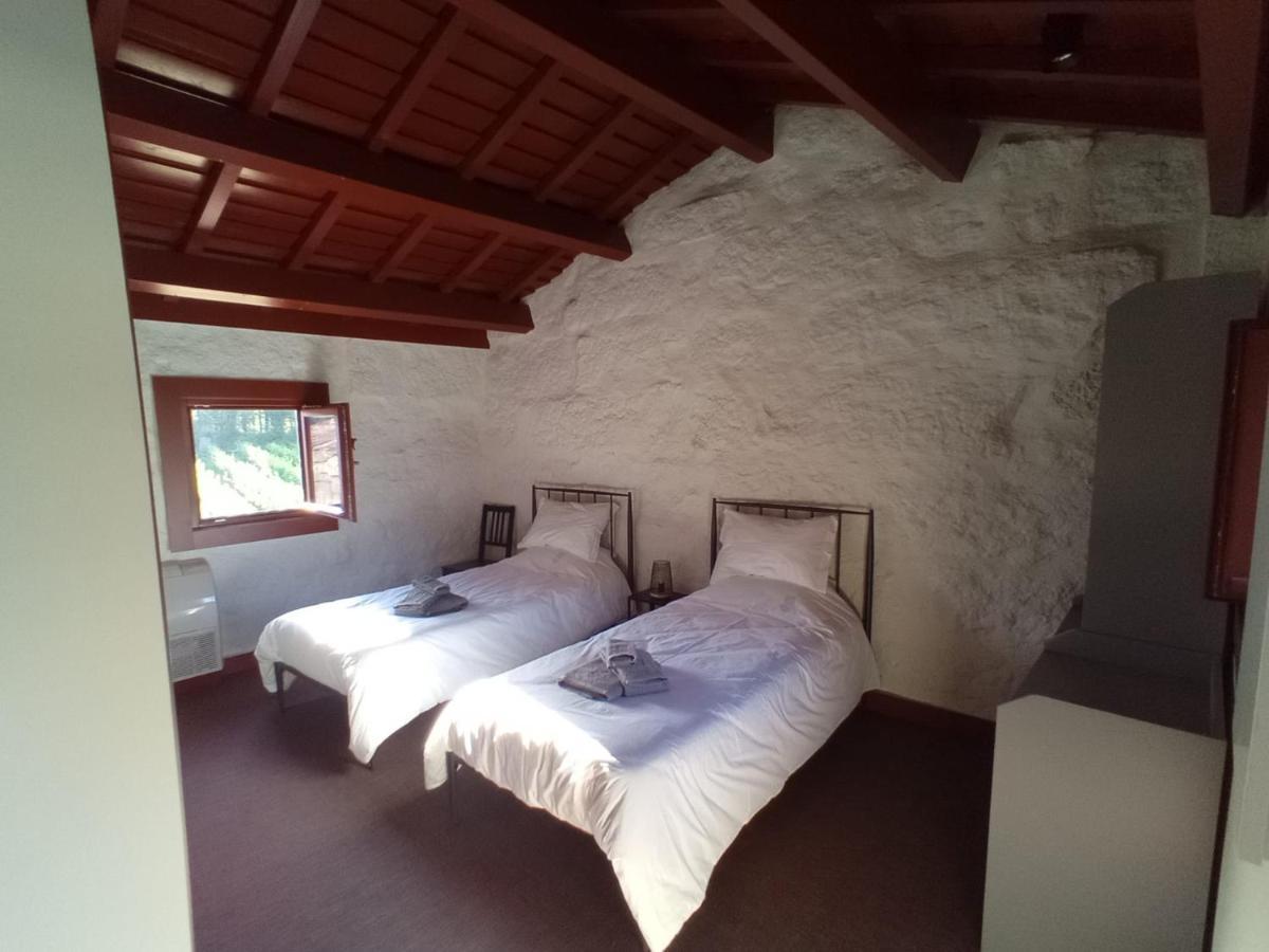 Quinta Pousada De Fora Wines & Tourism Guimarães Szoba fotó