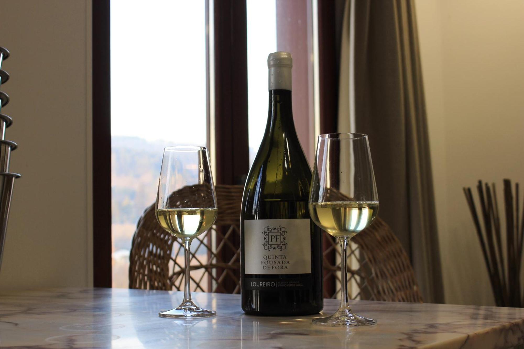 Quinta Pousada De Fora Wines & Tourism Guimarães Kültér fotó